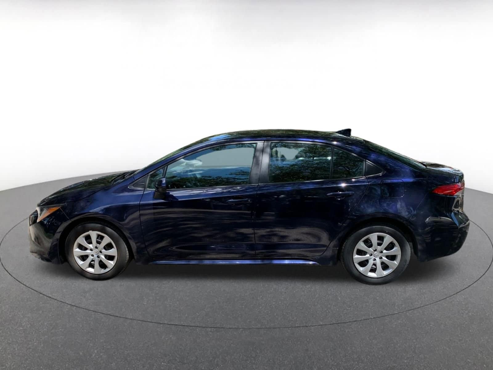 Thumbnail: 2024 Toyota Corolla - 4