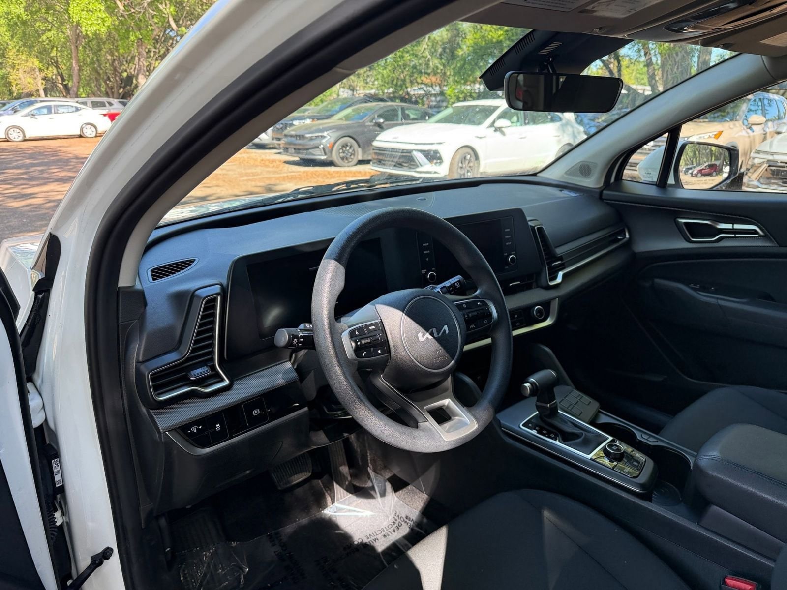 Thumbnail: 2025 Kia Sportage - 30