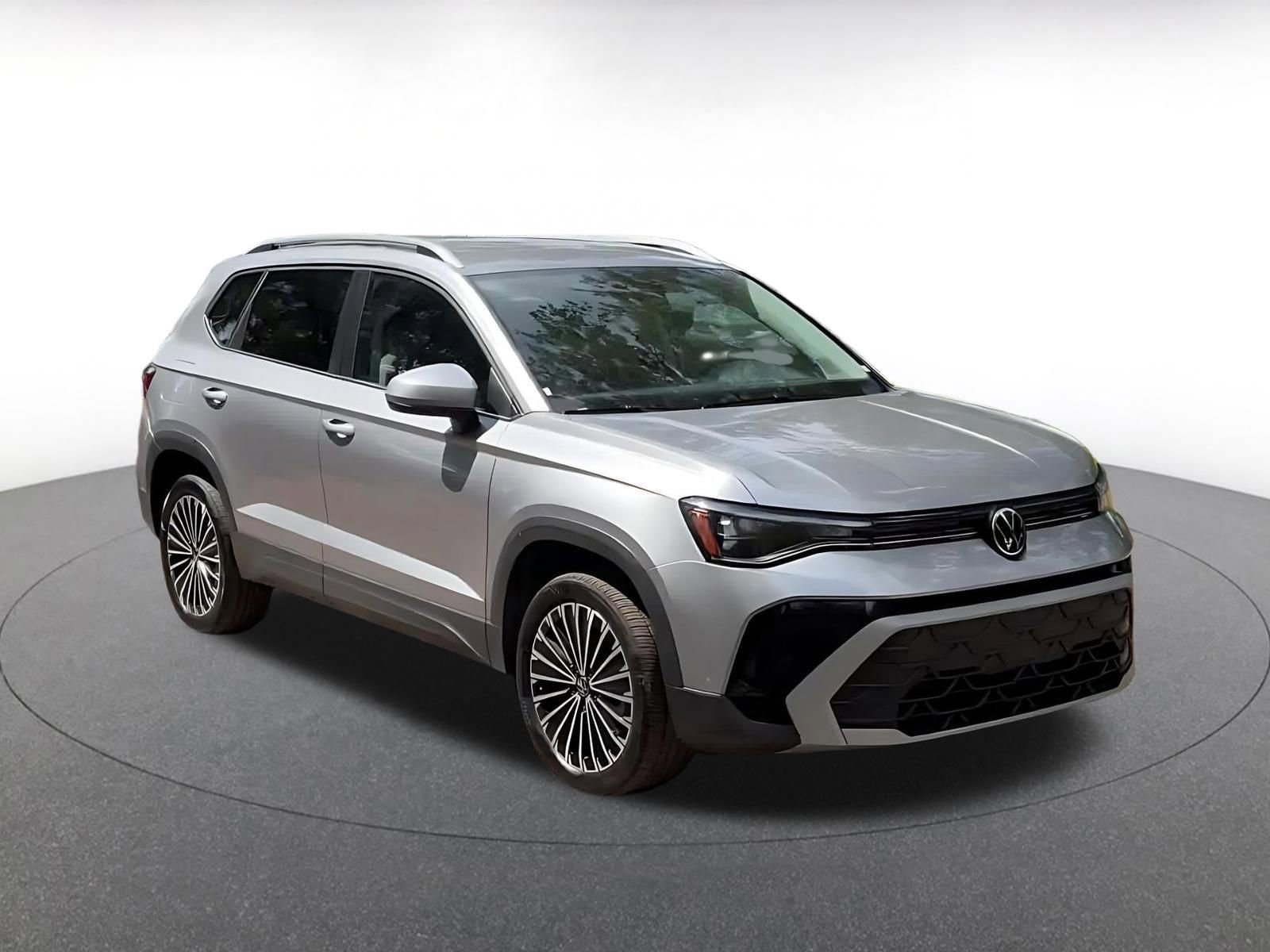 Thumbnail: 2025 Volkswagen Taos - 3