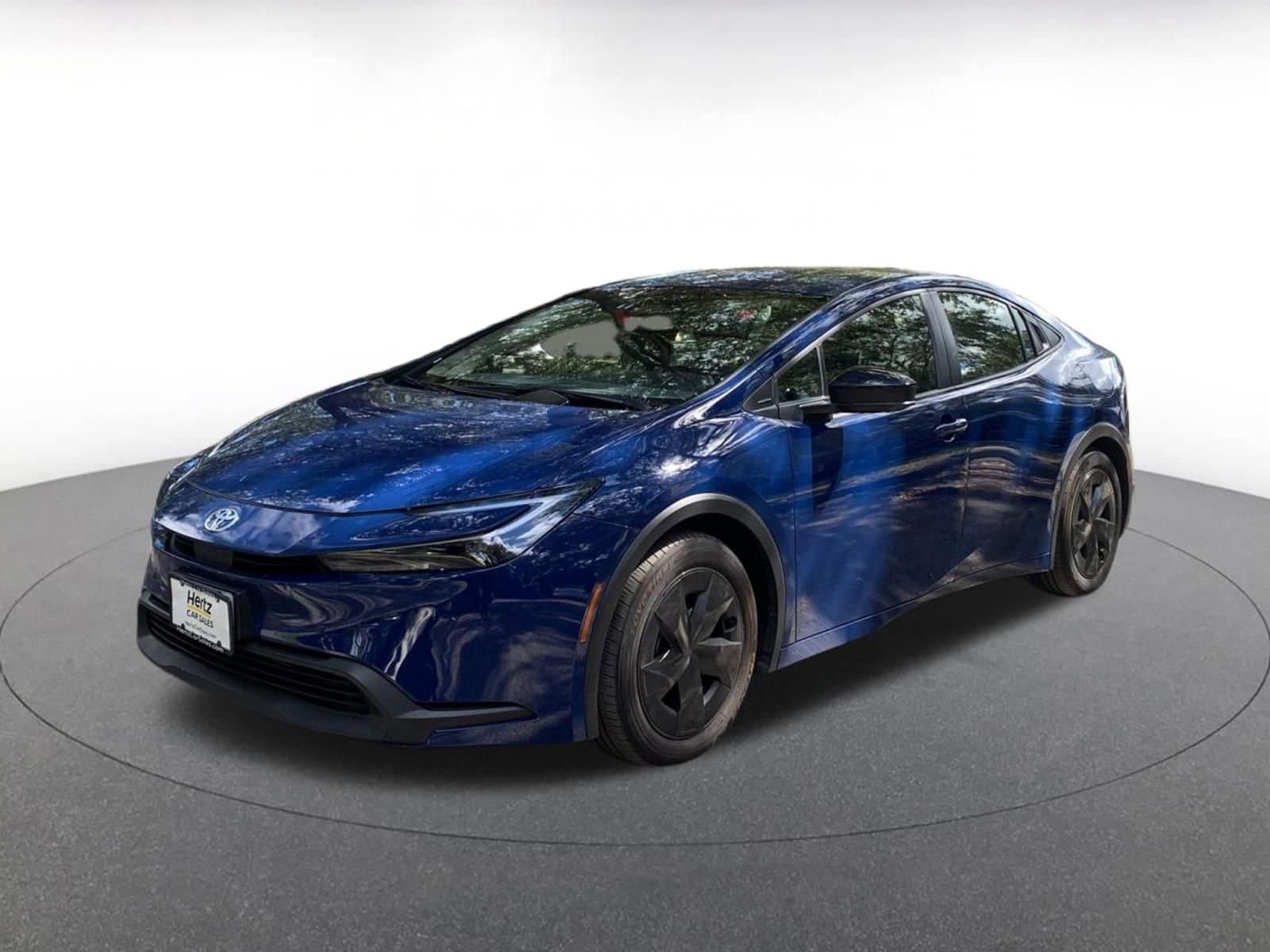 Thumbnail: 2025 Toyota Prius - 3