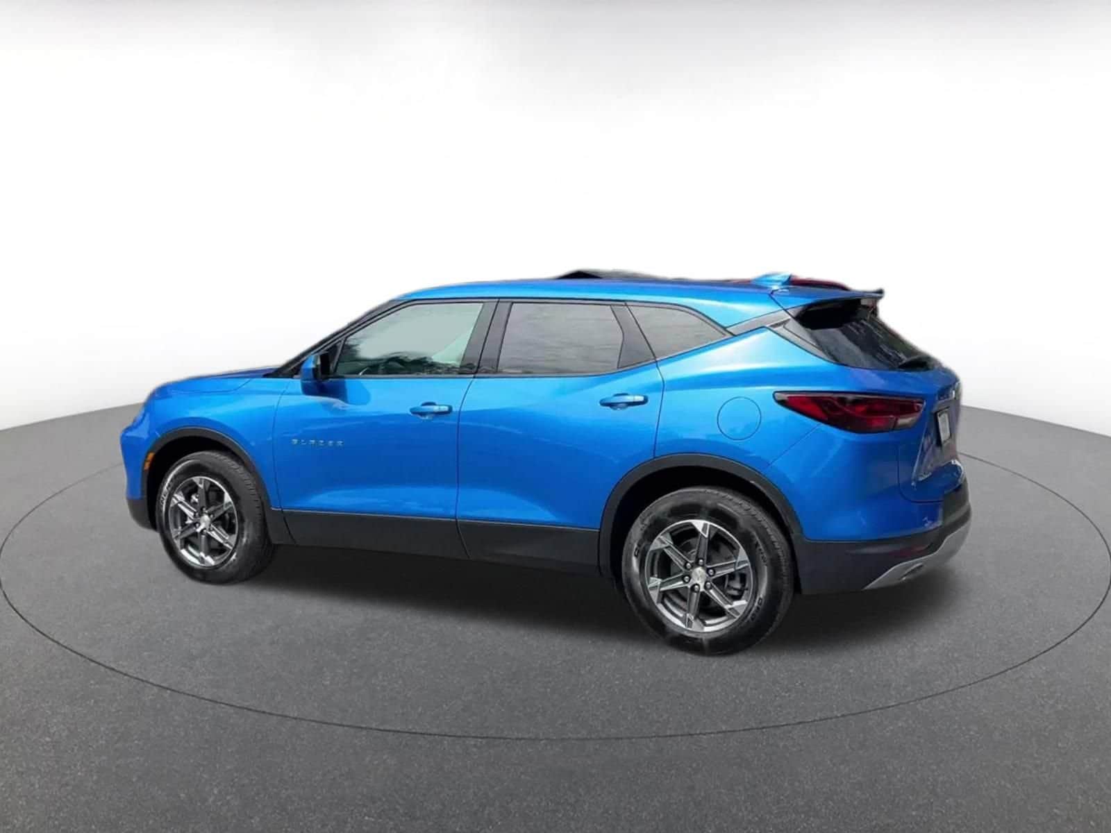 Thumbnail: 2026 Chevrolet Blazer - 9