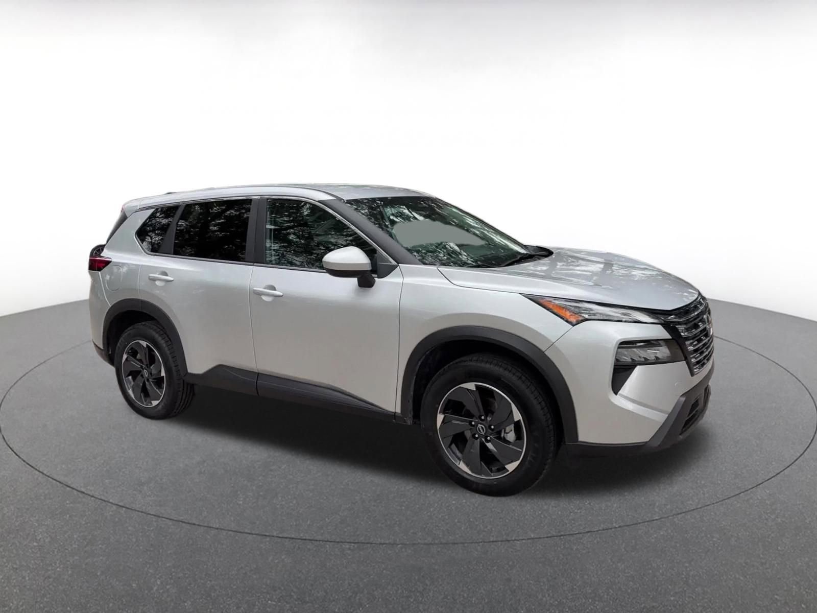 Thumbnail: 2025 Nissan Rogue - 2