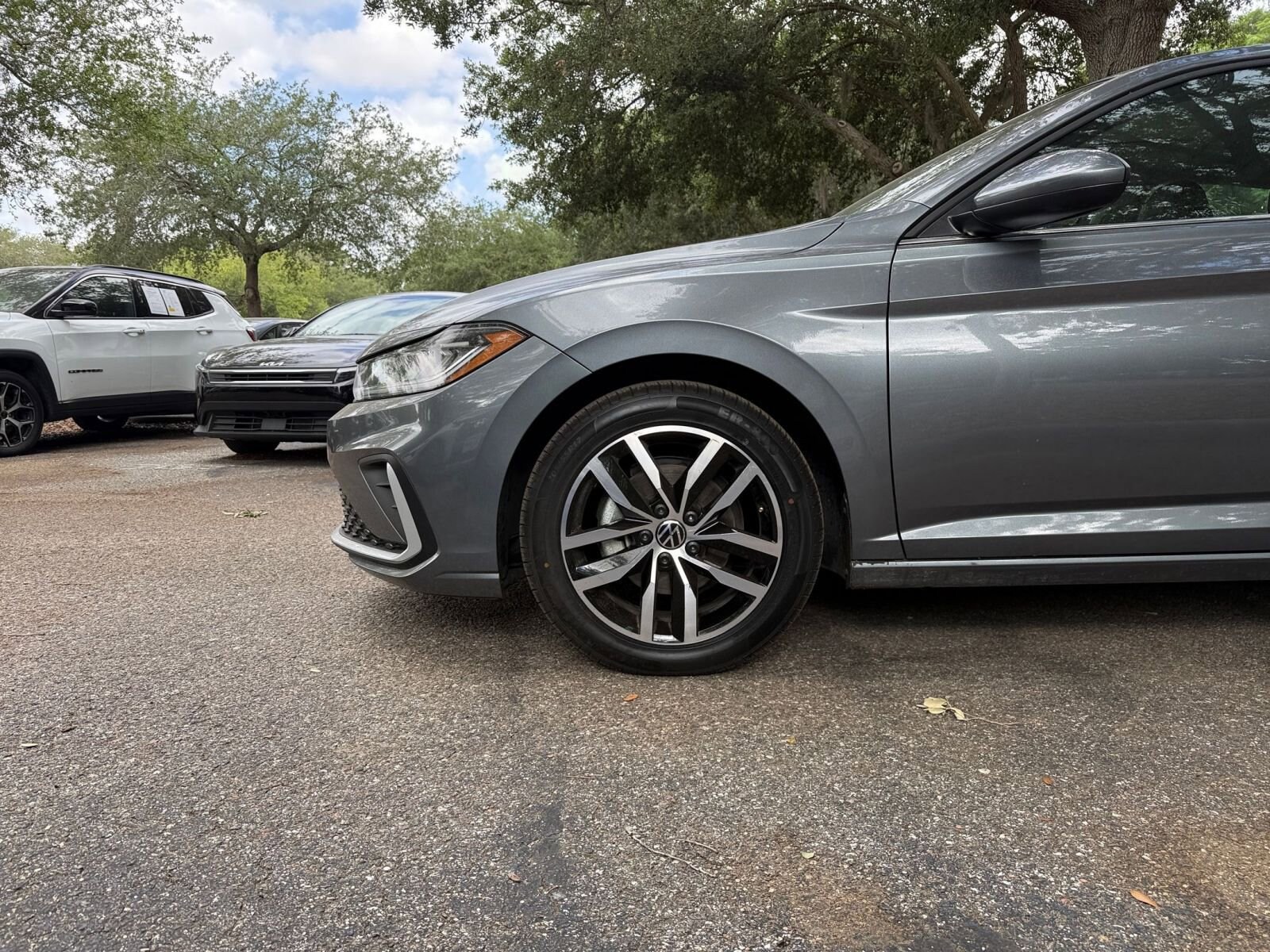 Thumbnail: 2025 Volkswagen Jetta - 27