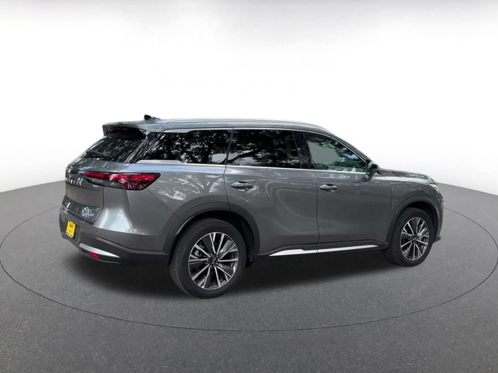 Thumbnail: 2026 INFINITI QX60 - 12
