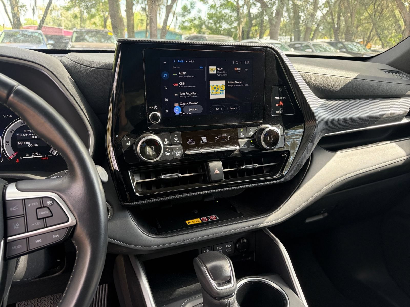 Thumbnail: 2025 Toyota Highlander - 17