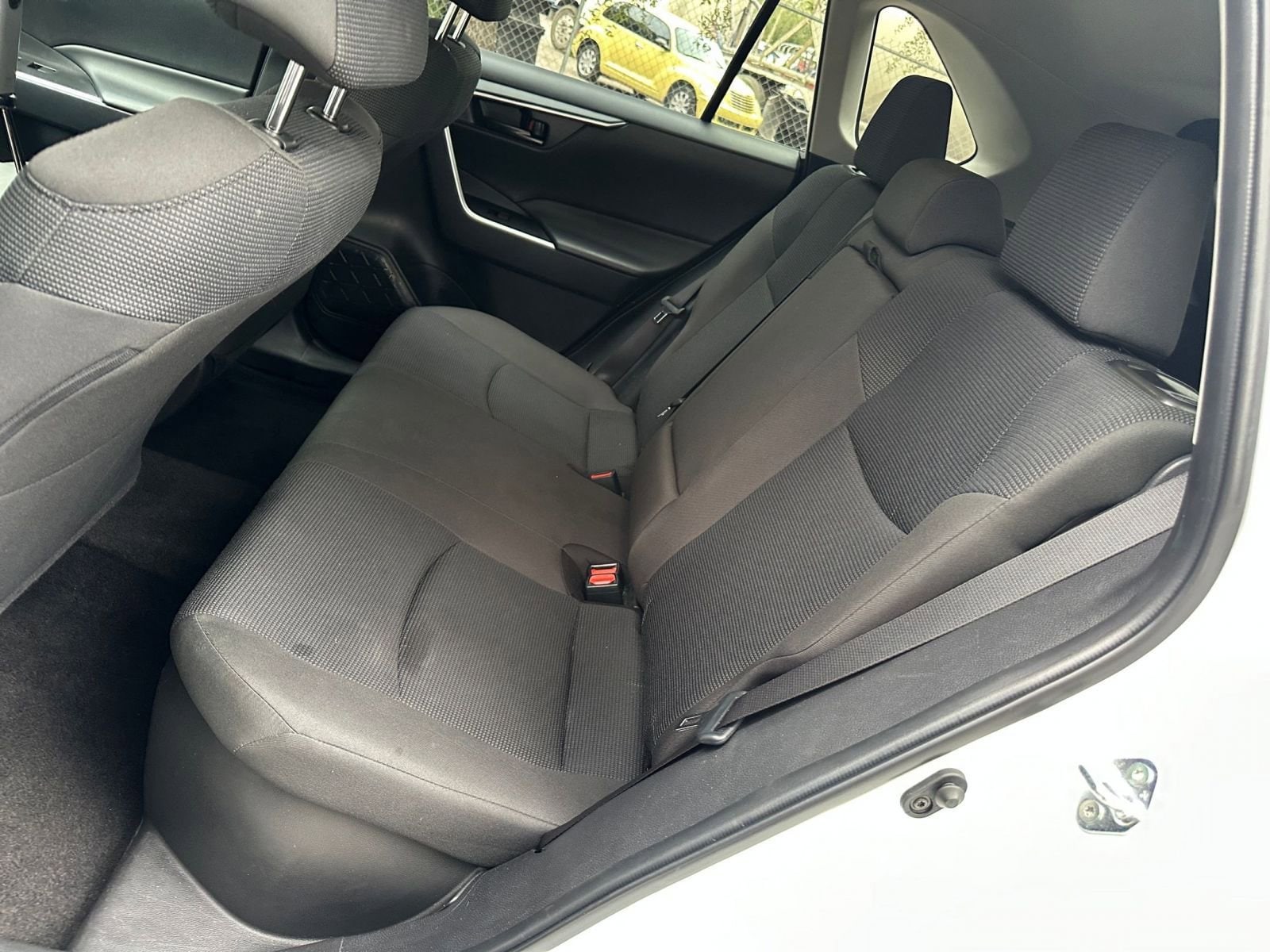 Thumbnail: 2025 Toyota RAV4 - 31