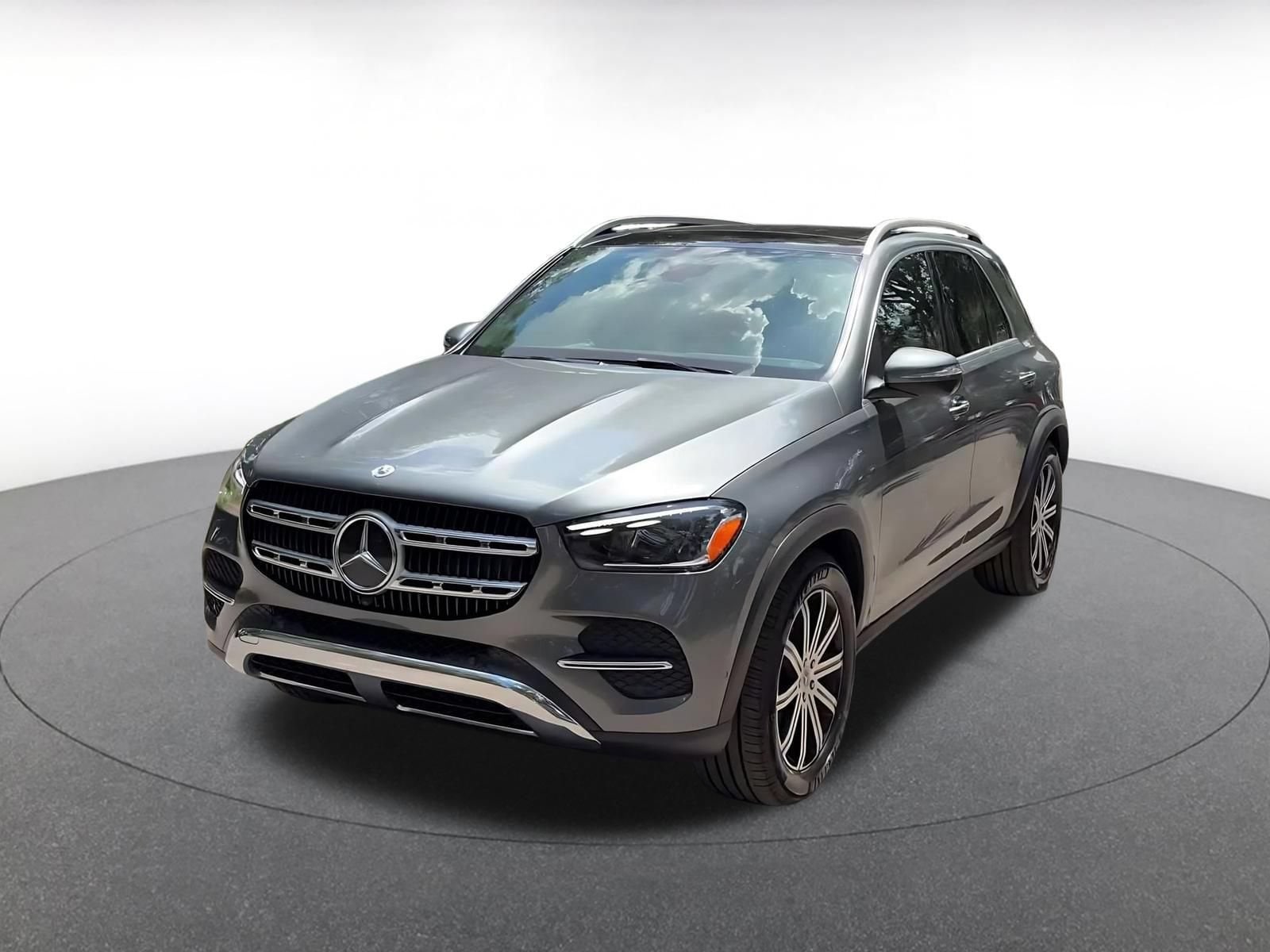 Thumbnail: 2026 Mercedes-Benz GLE - 7