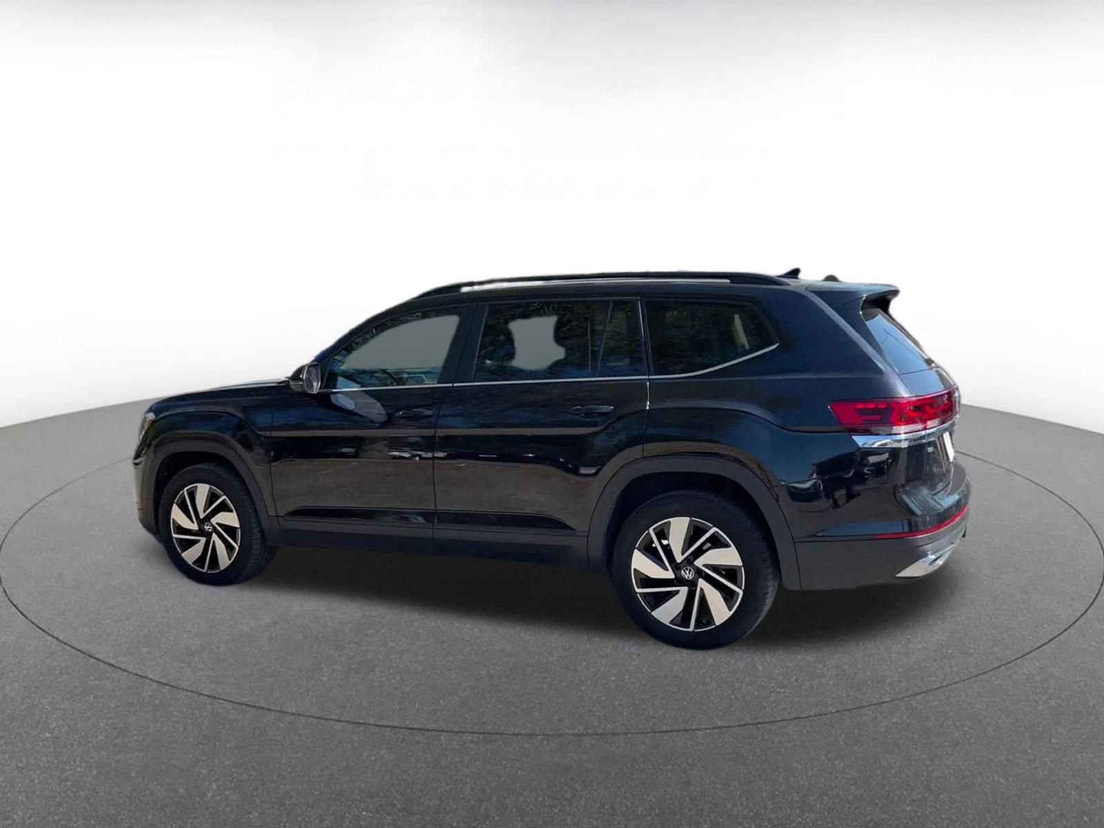 Thumbnail: 2025 Volkswagen Atlas - 10