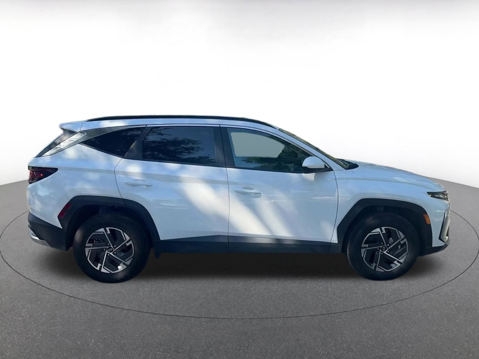 Thumbnail: 2025 Hyundai Tucson - 16