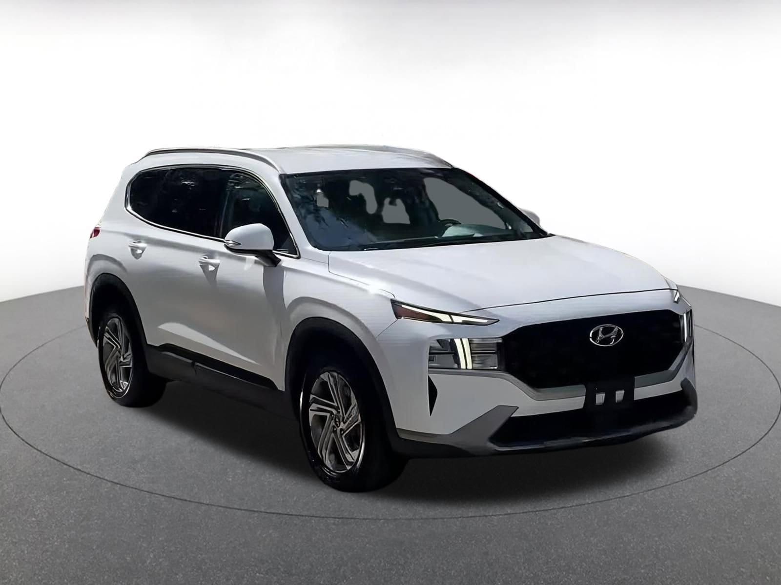 2023 Hyundai Santa Fe SEL 3