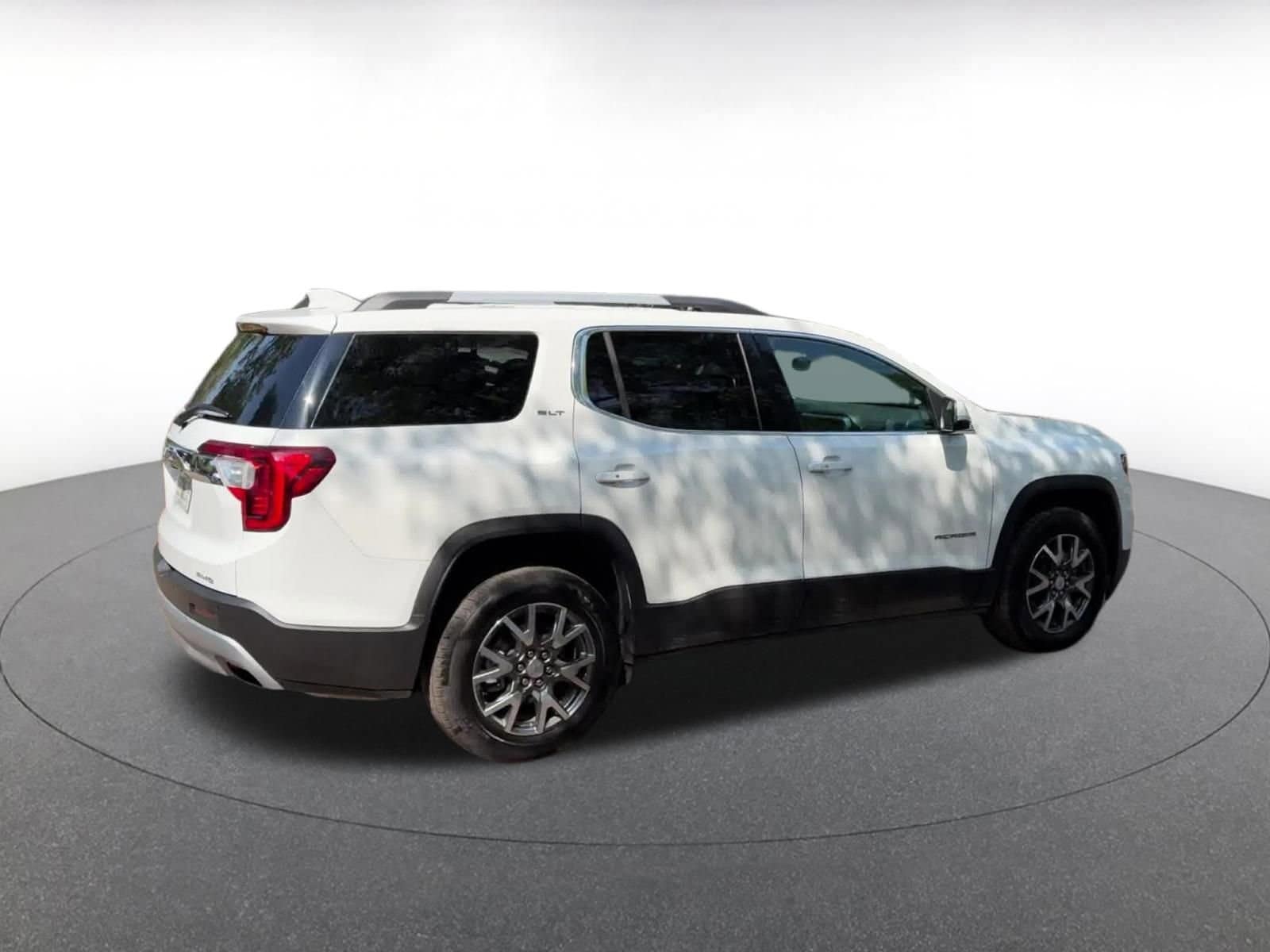 Thumbnail: 2023 GMC Acadia - 15