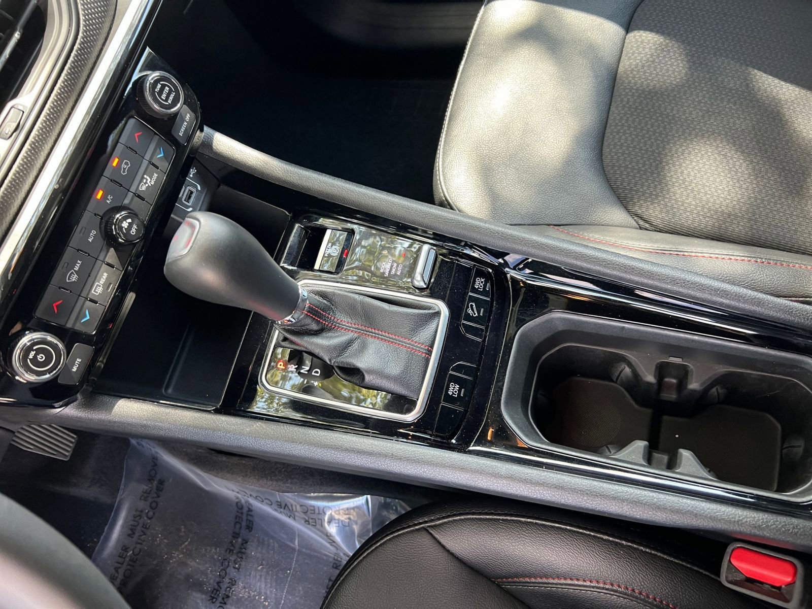 Thumbnail: 2025 Jeep Compass - 35