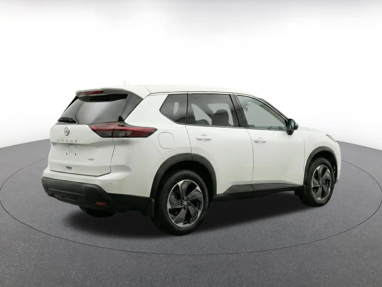 Thumbnail: 2025 Nissan Rogue - 7