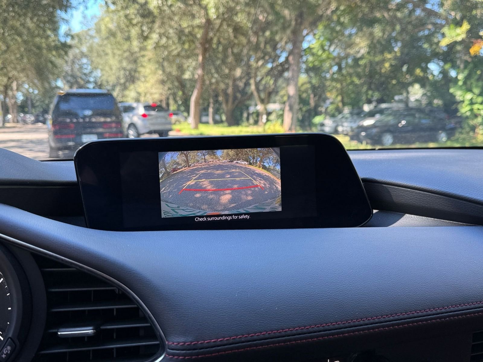 Thumbnail: 2025 Mazda Mazda3 - 17