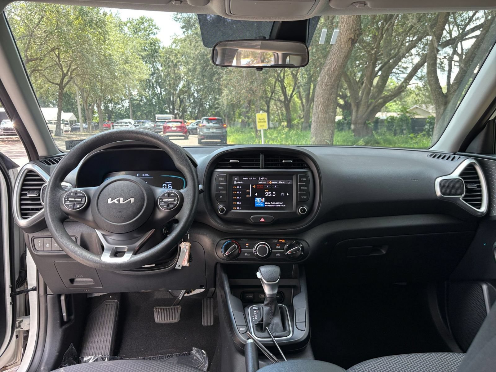 Thumbnail: 2025 Kia Soul - 31