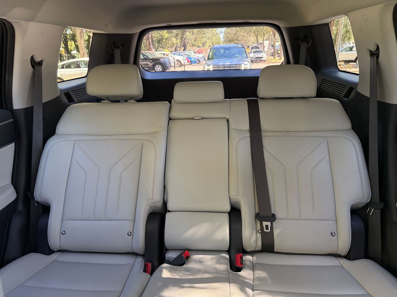 Thumbnail: 2025 Hyundai Santa Fe - 32