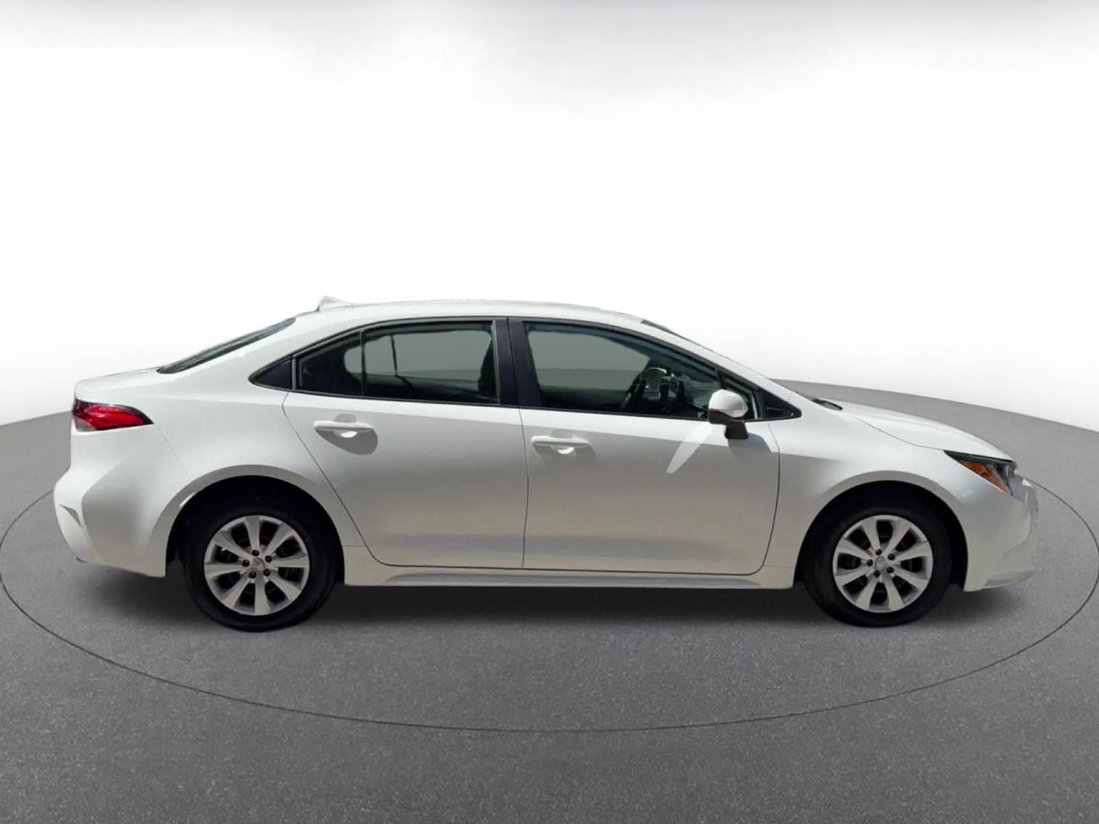 Thumbnail: 2025 Toyota Corolla - 16