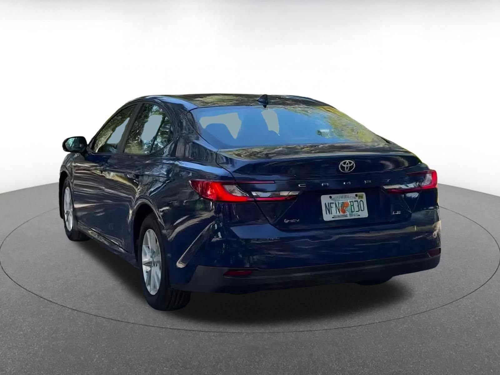 Thumbnail: 2025 Toyota Camry - 11