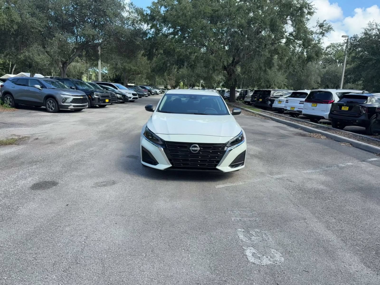 Thumbnail: 2025 Nissan Altima - 4