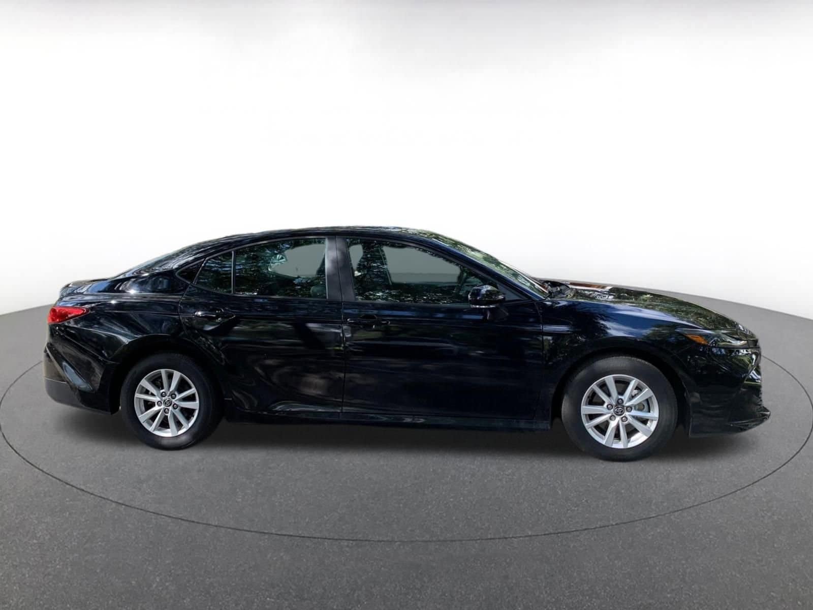 Thumbnail: 2025 Toyota Camry - 8