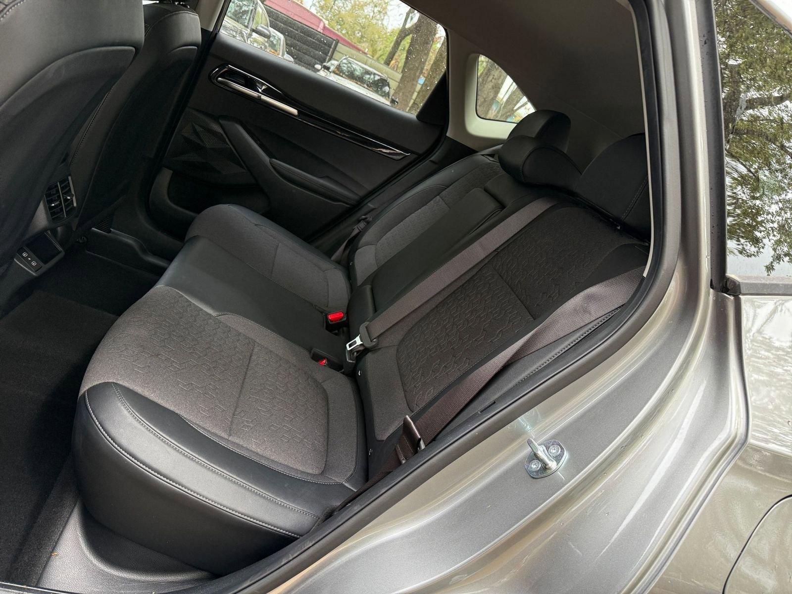 Thumbnail: 2025 Kia Seltos - 34