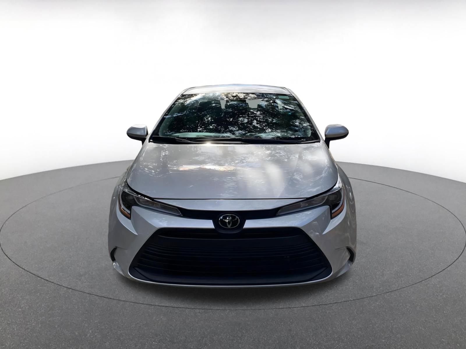 Thumbnail: 2025 Toyota Corolla - 2