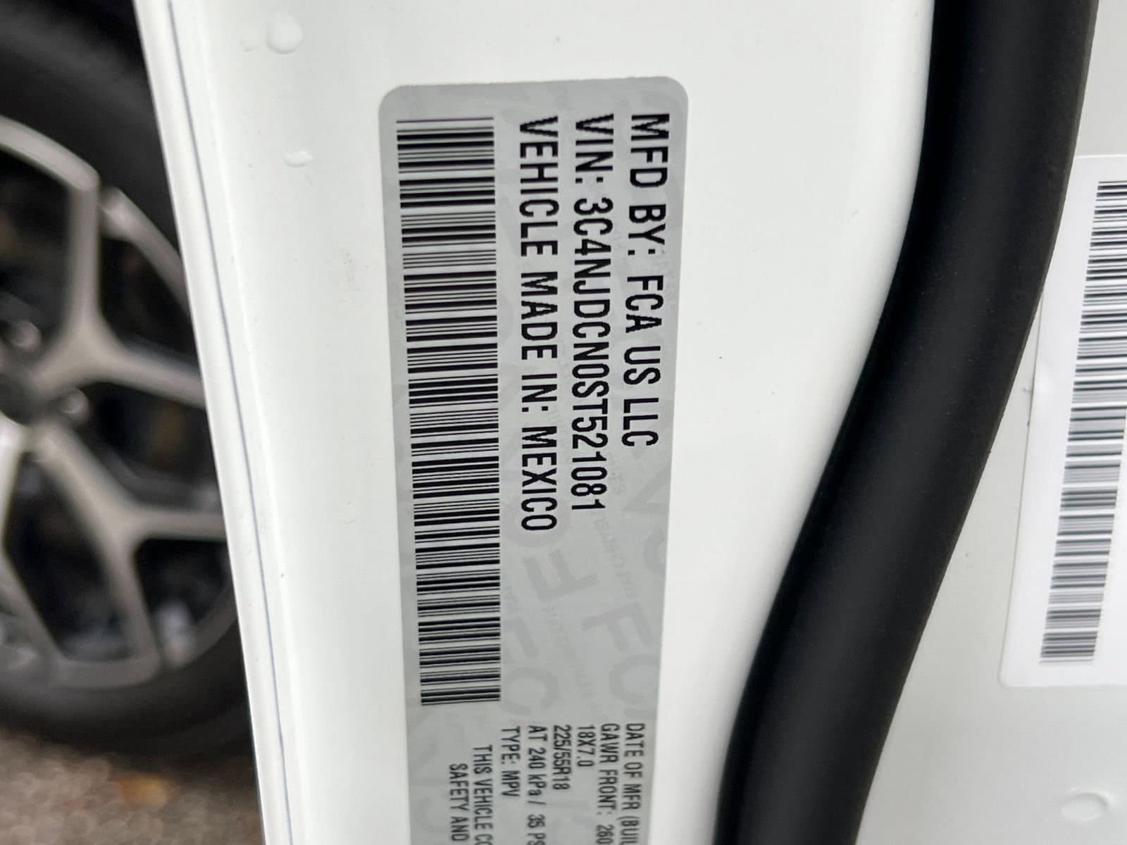 Thumbnail: 2025 Jeep Compass - 23