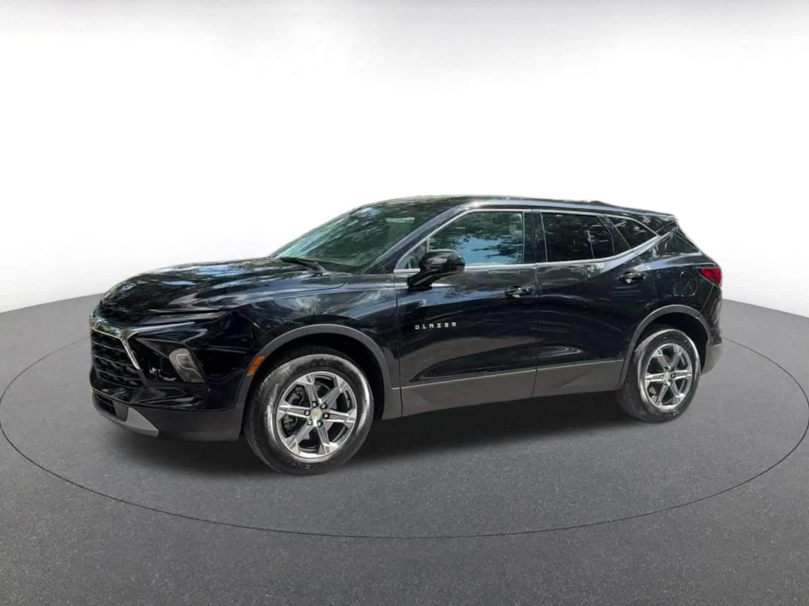 Thumbnail: 2025 Chevrolet Blazer - 8