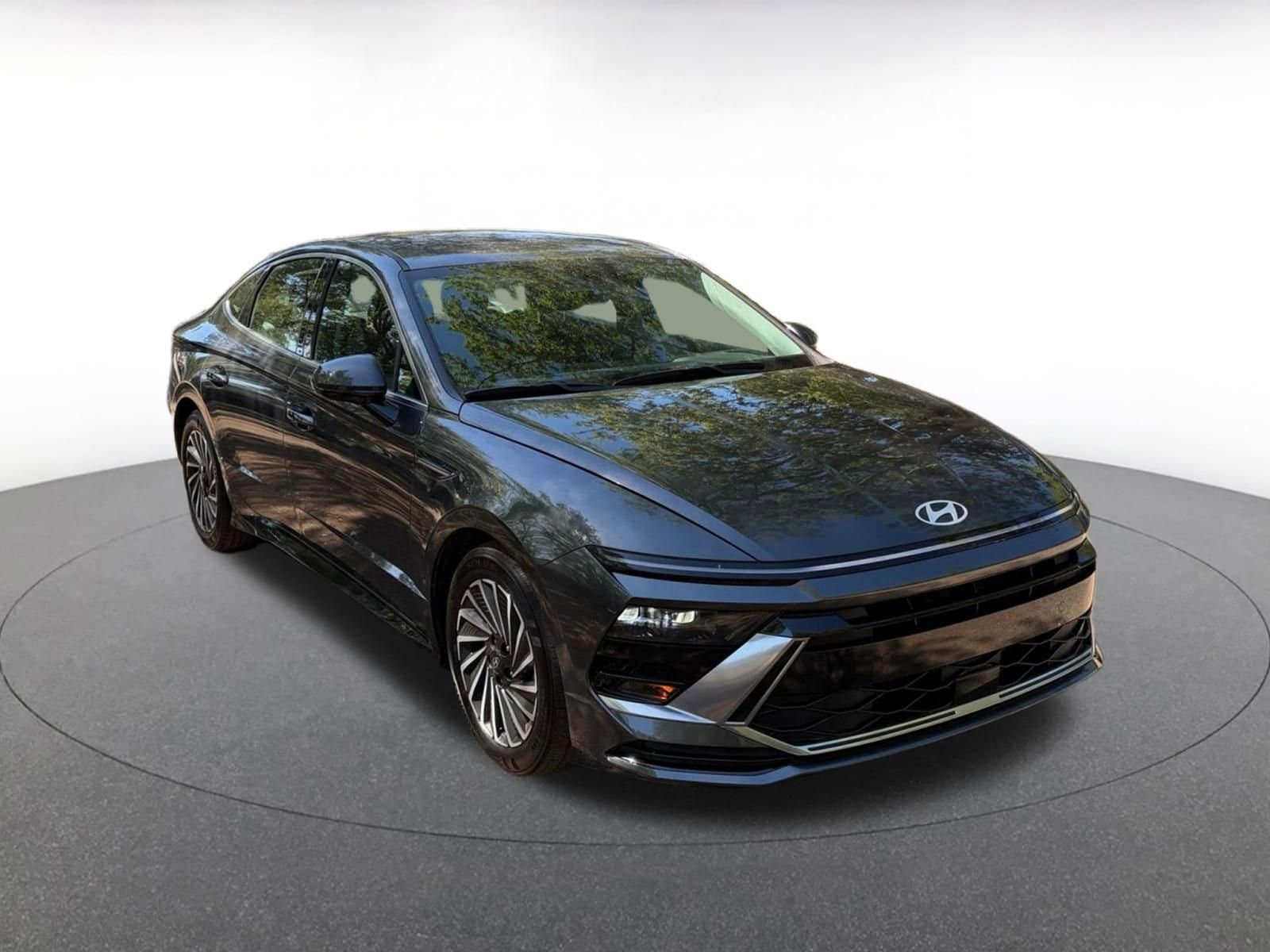 Thumbnail: 2025 Hyundai Sonata - 1