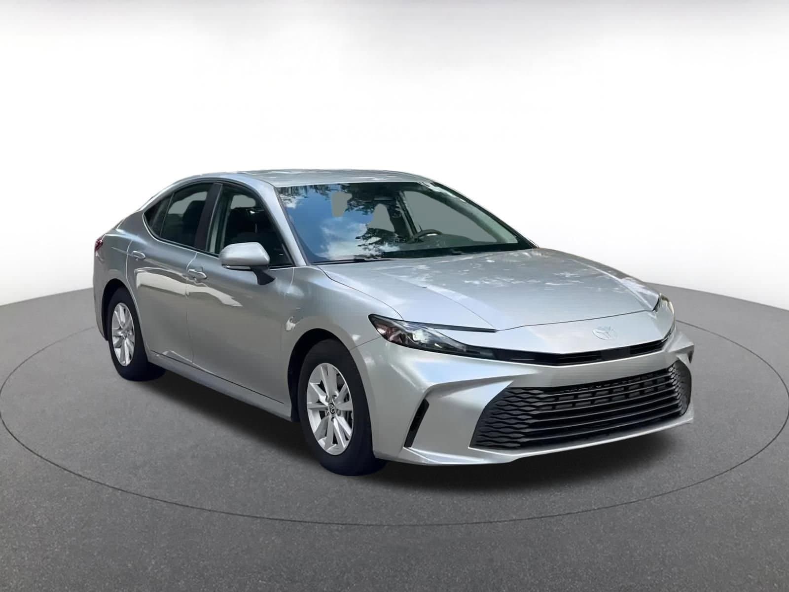 Thumbnail: 2025 Toyota Camry - 3