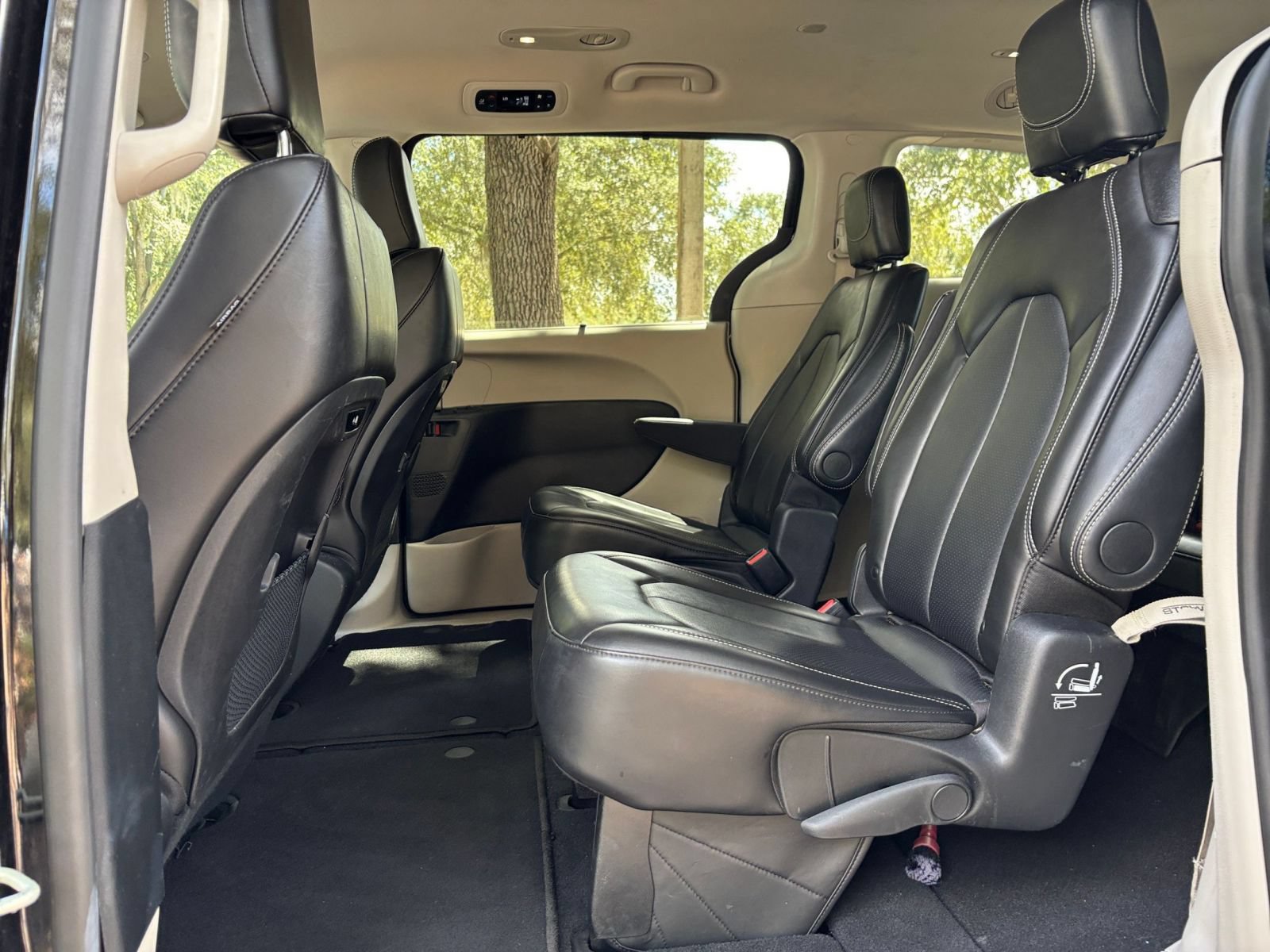 Thumbnail: 2024 Chrysler Pacifica - 27