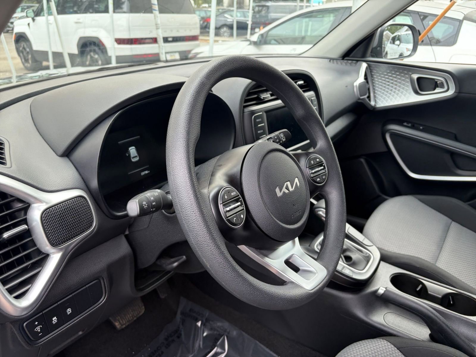 Thumbnail: 2025 Kia Soul - 32