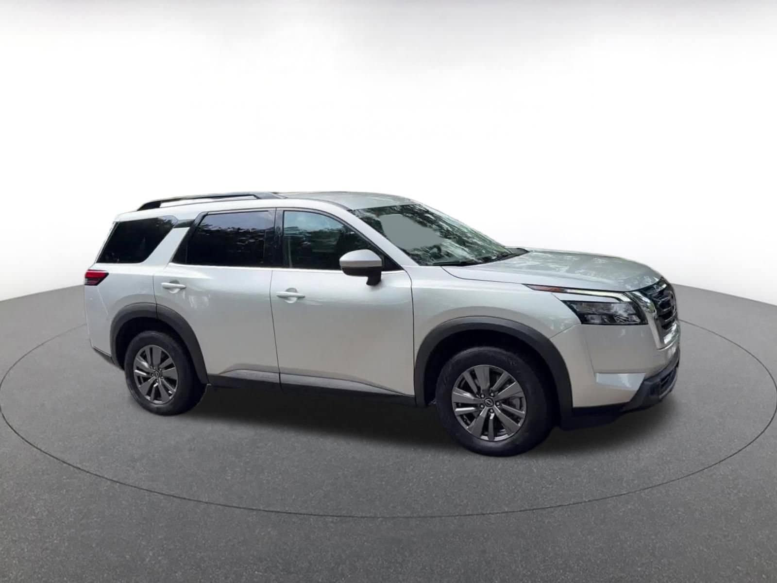 Thumbnail: 2025 Nissan Pathfinder - 2