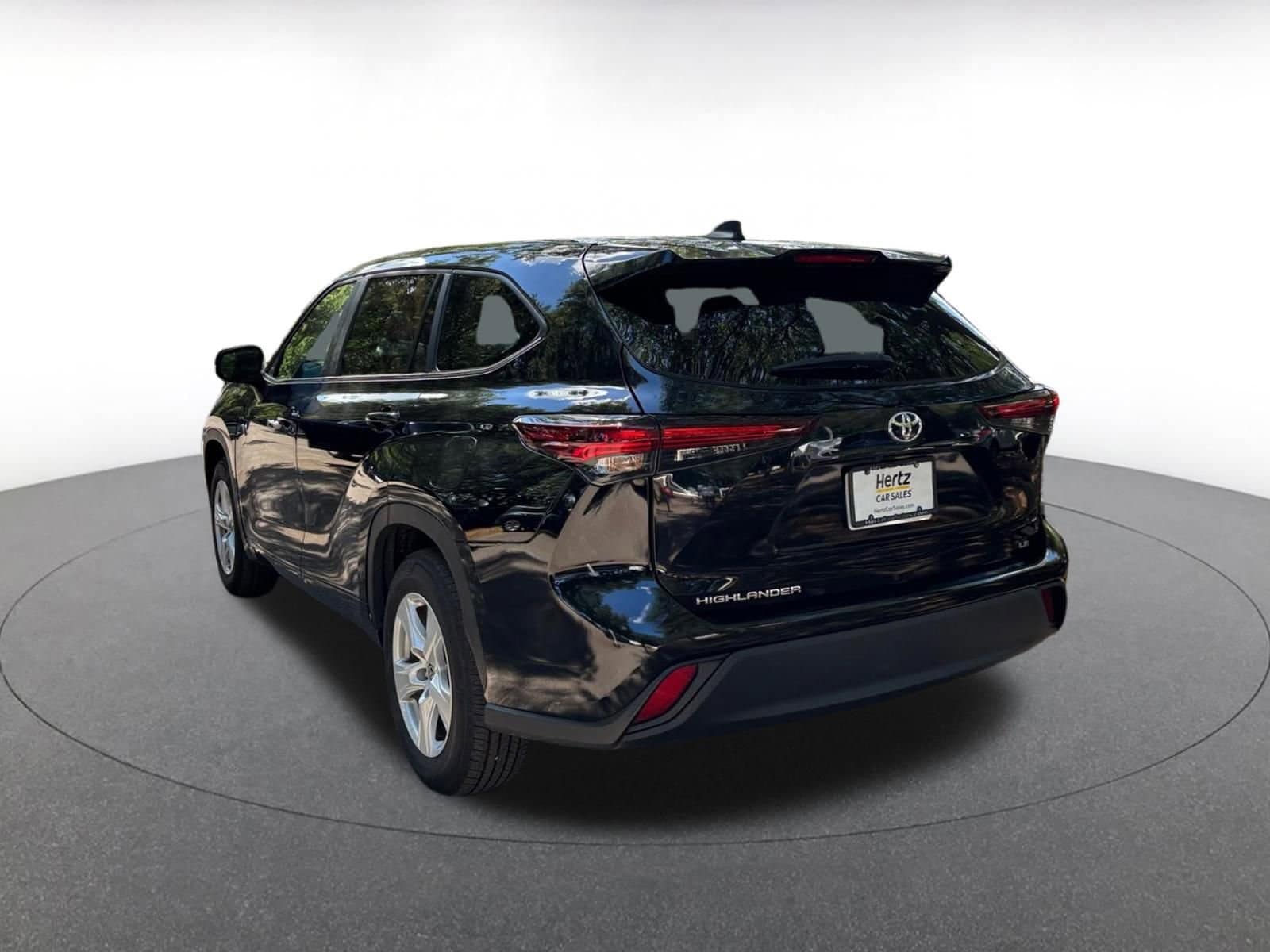 Thumbnail: 2025 Toyota Highlander - 5