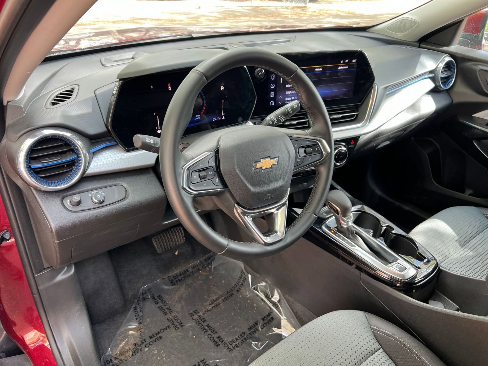 Thumbnail: 2025 Chevrolet Trax - 31