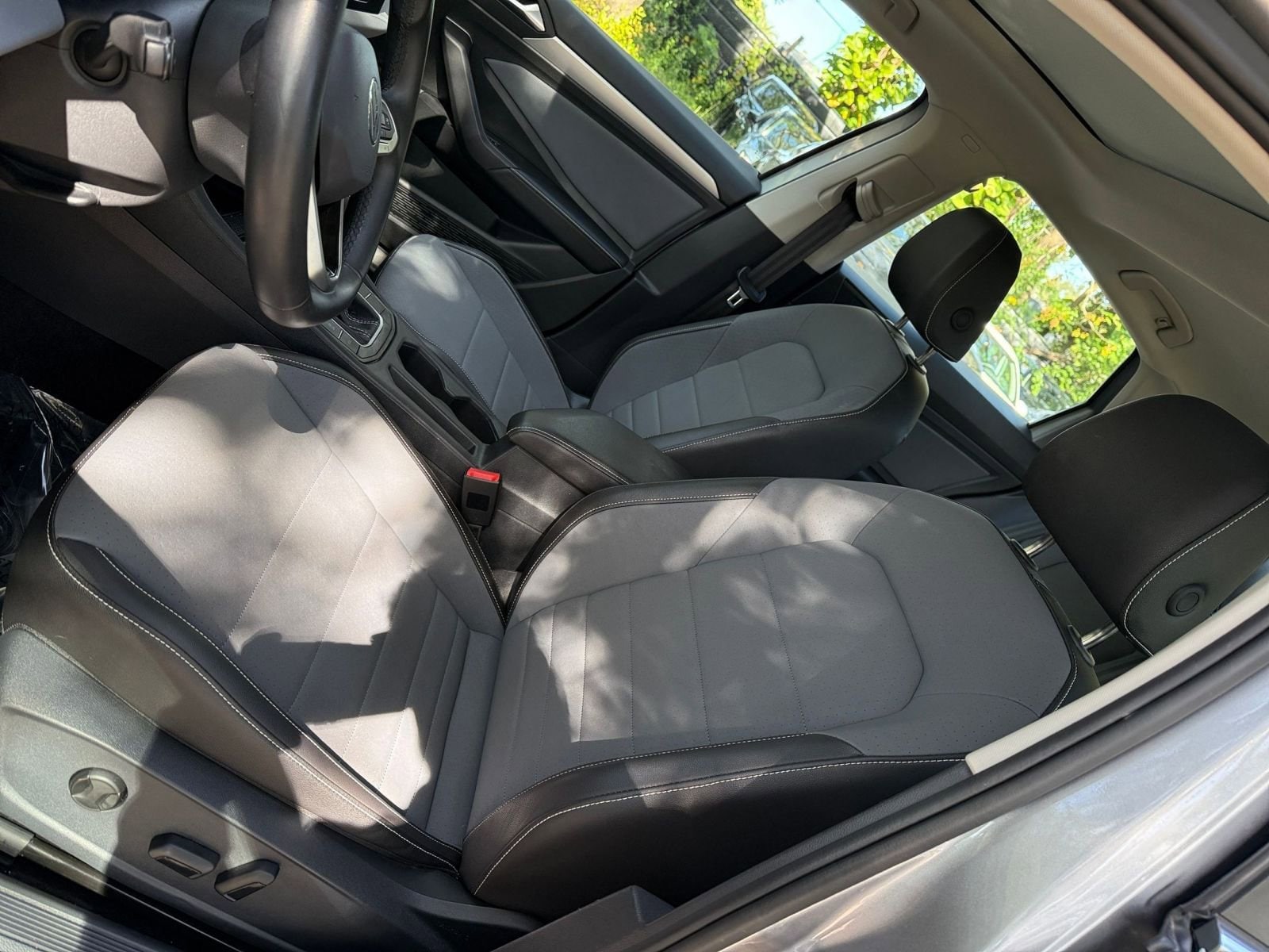 Thumbnail: 2025 Volkswagen Jetta - 21