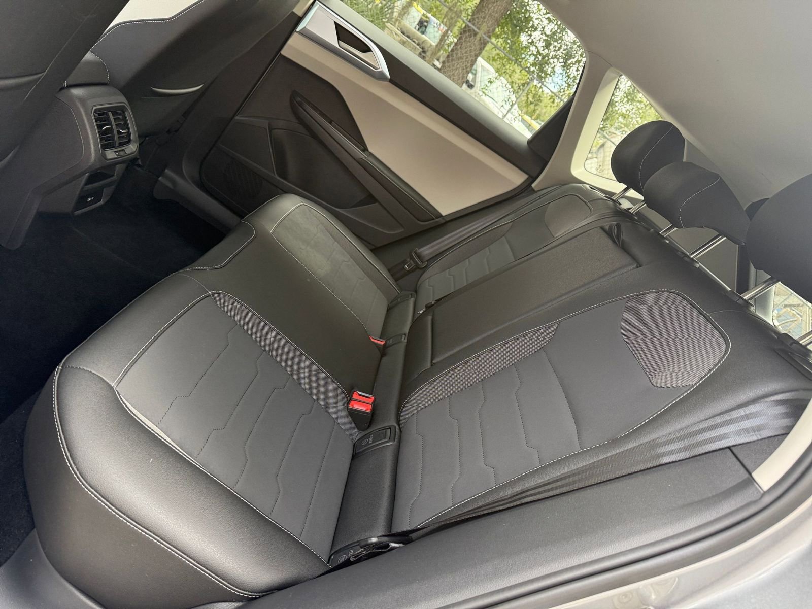 Thumbnail: 2025 Volkswagen Taos - 31