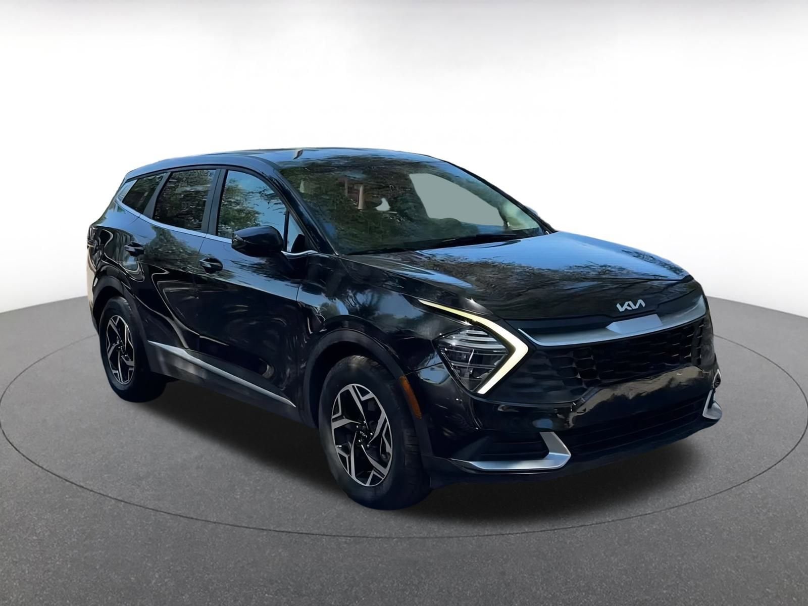 Thumbnail: 2024 Kia Sportage - 3