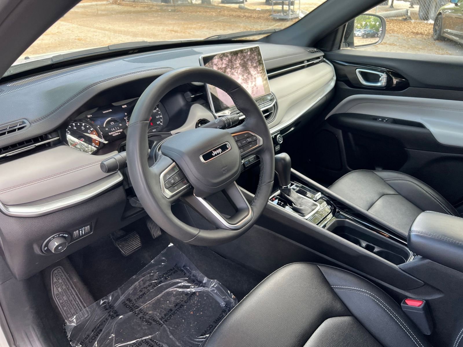 Thumbnail: 2025 Jeep Compass - 35