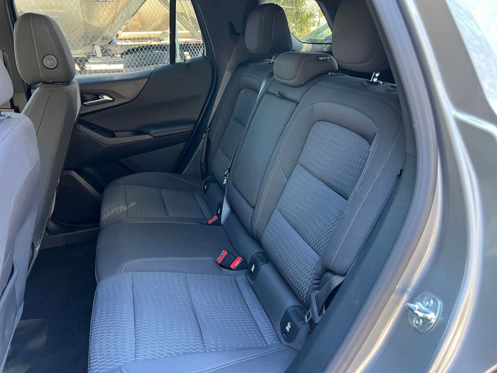 Thumbnail: 2025 Chevrolet Equinox - 32