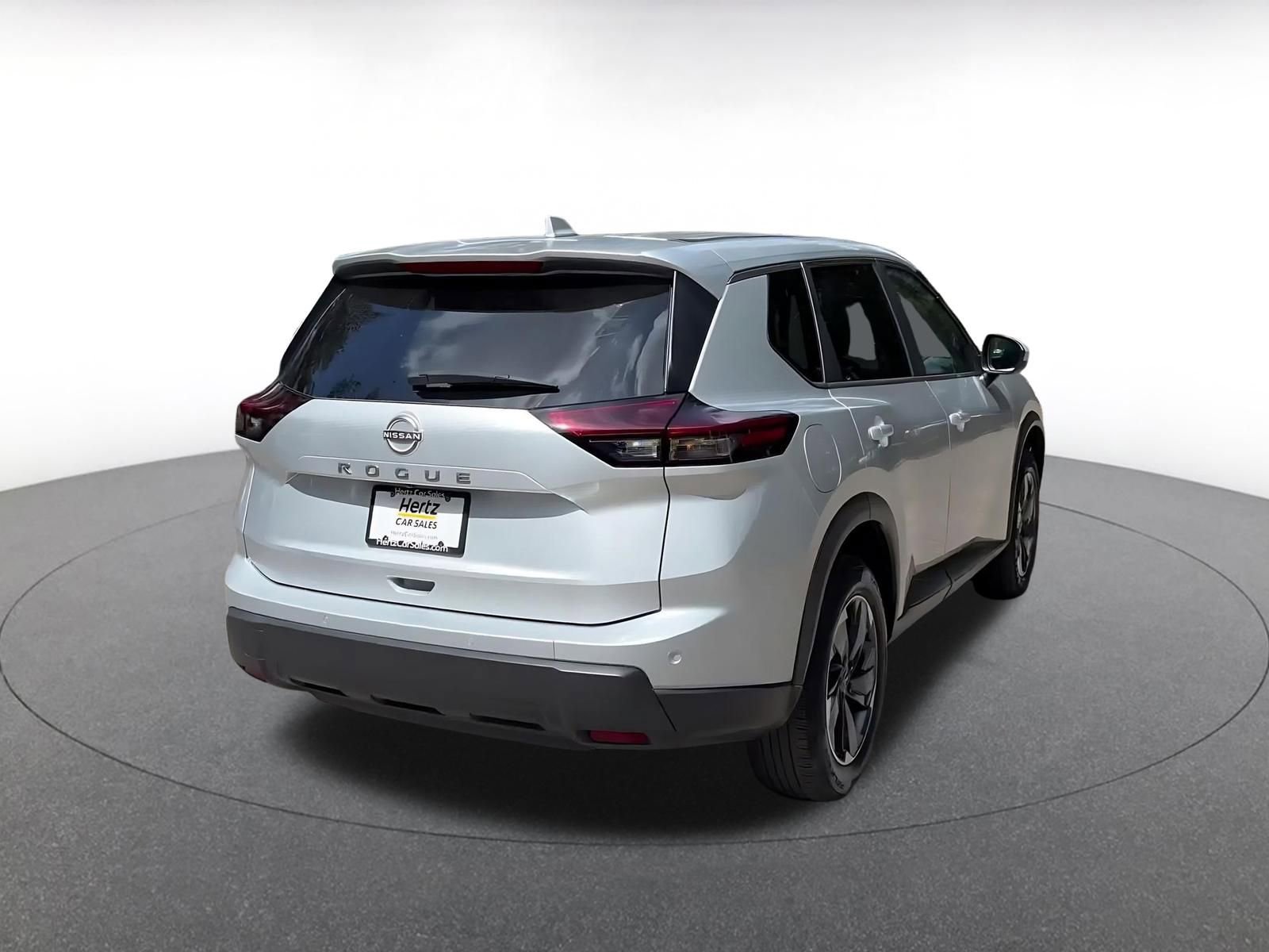 Thumbnail: 2025 Nissan Rogue - 14