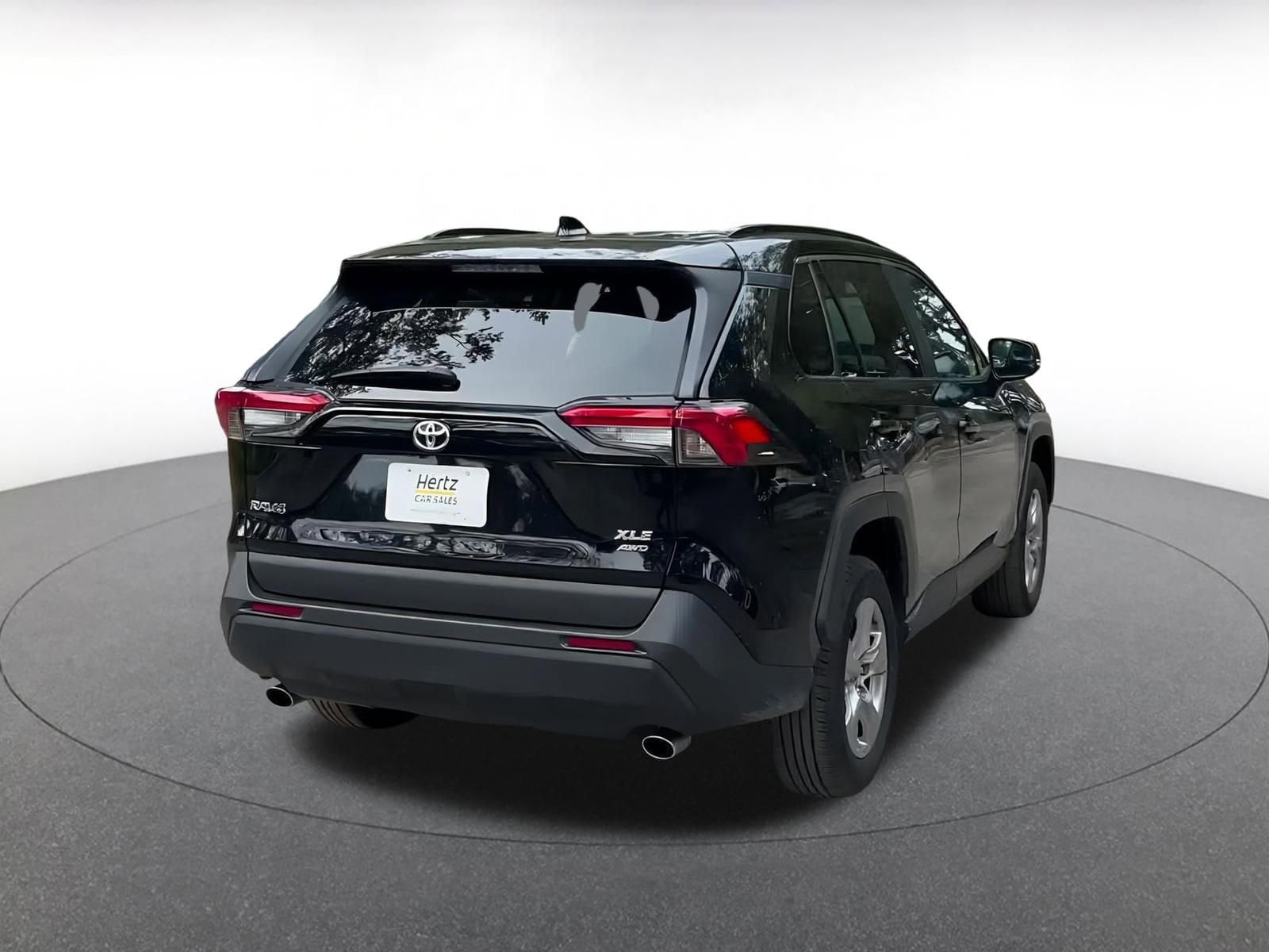 Thumbnail: 2025 Toyota RAV4 - 14