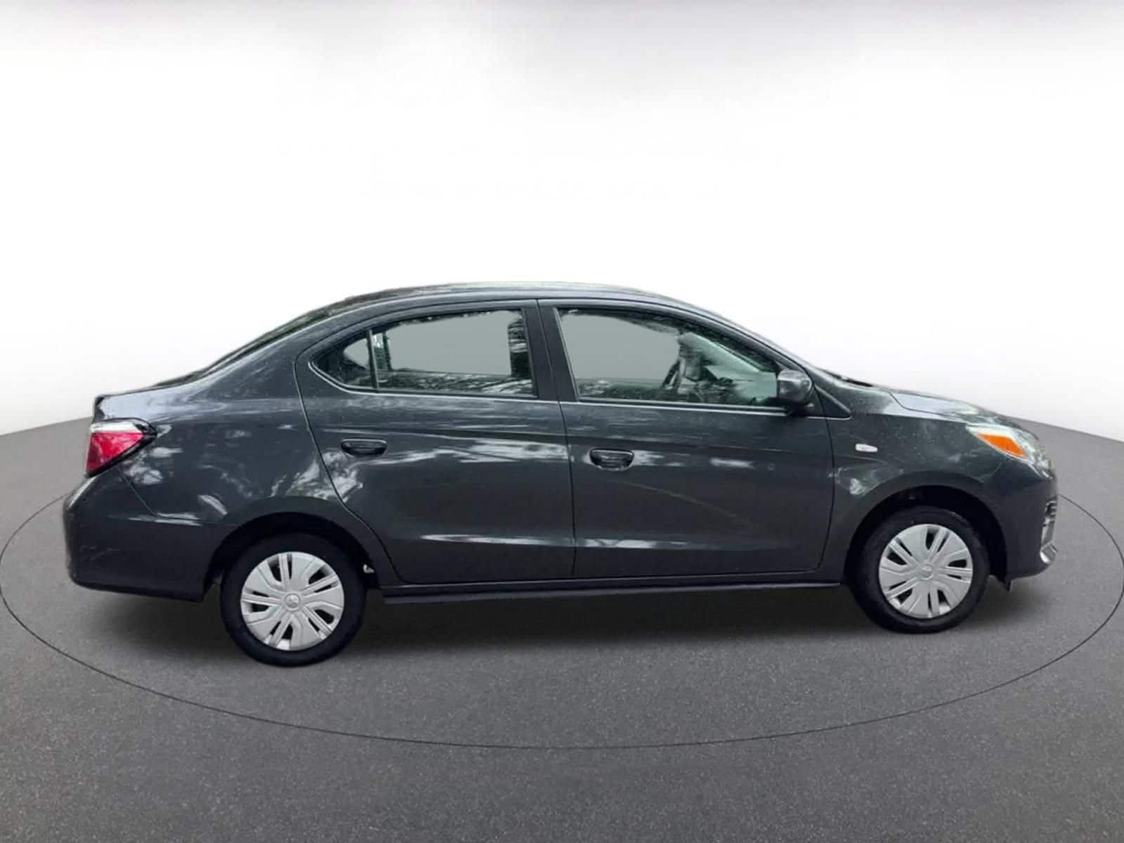 Thumbnail: 2024 Mitsubishi Mirage G4 - 16