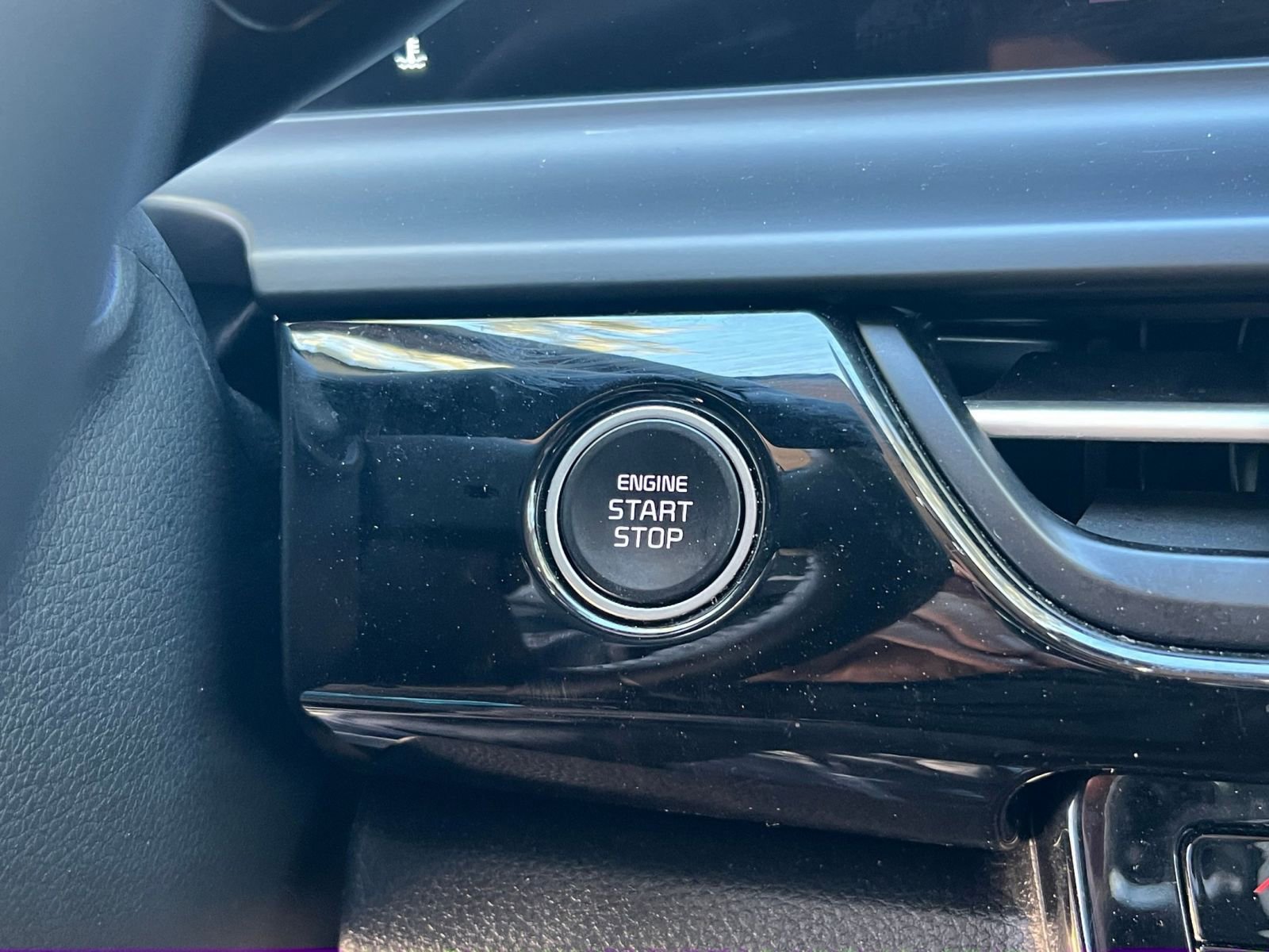 Thumbnail: 2025 Kia Seltos - 20