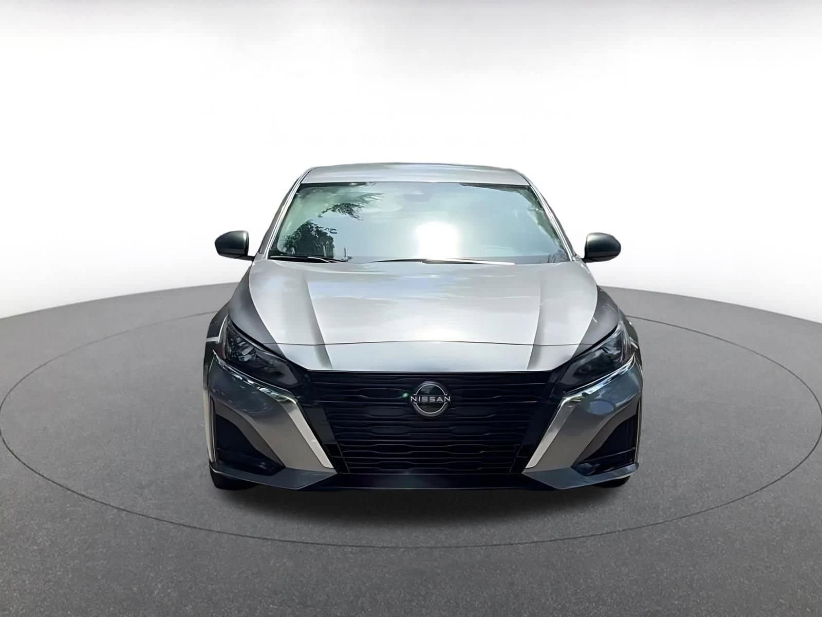 Thumbnail: 2025 Nissan Altima - 4