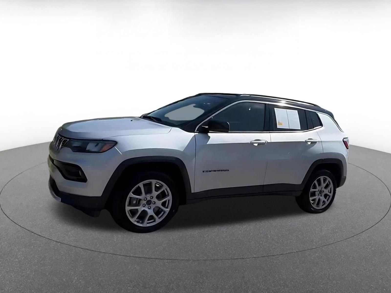 Thumbnail: 2025 Jeep Compass - 8