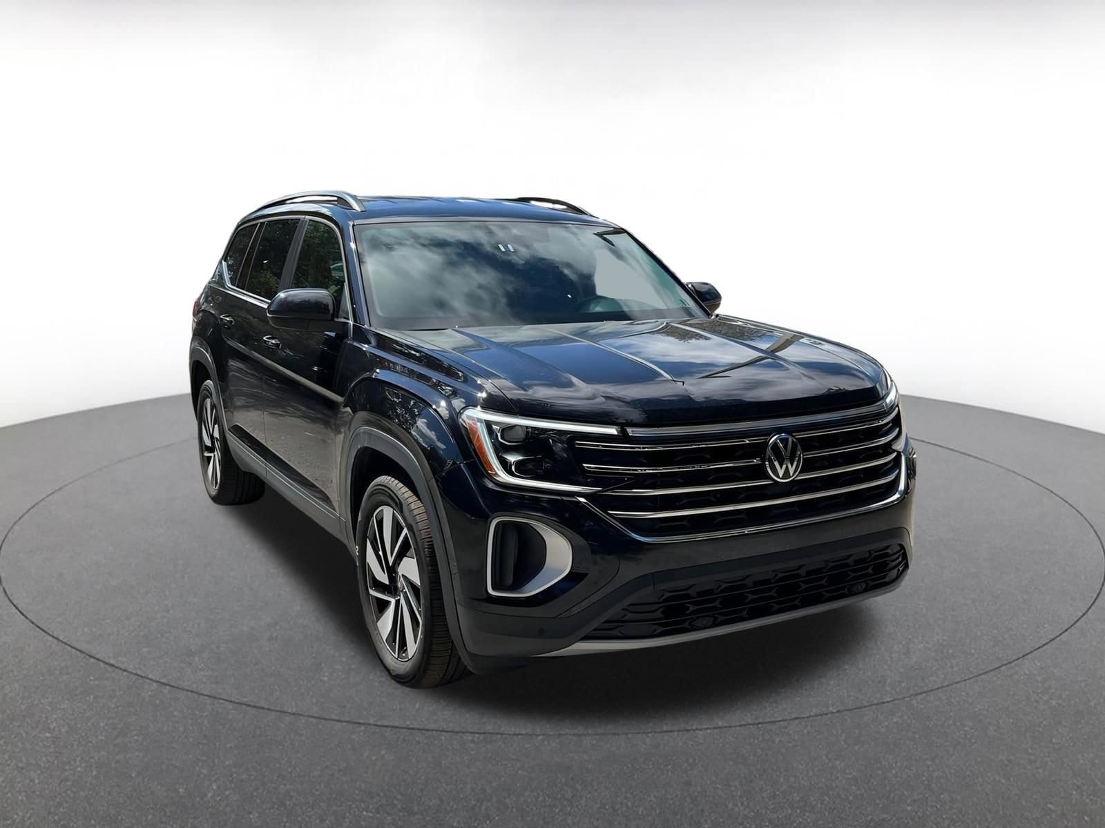 Thumbnail: 2025 Volkswagen Atlas - 1
