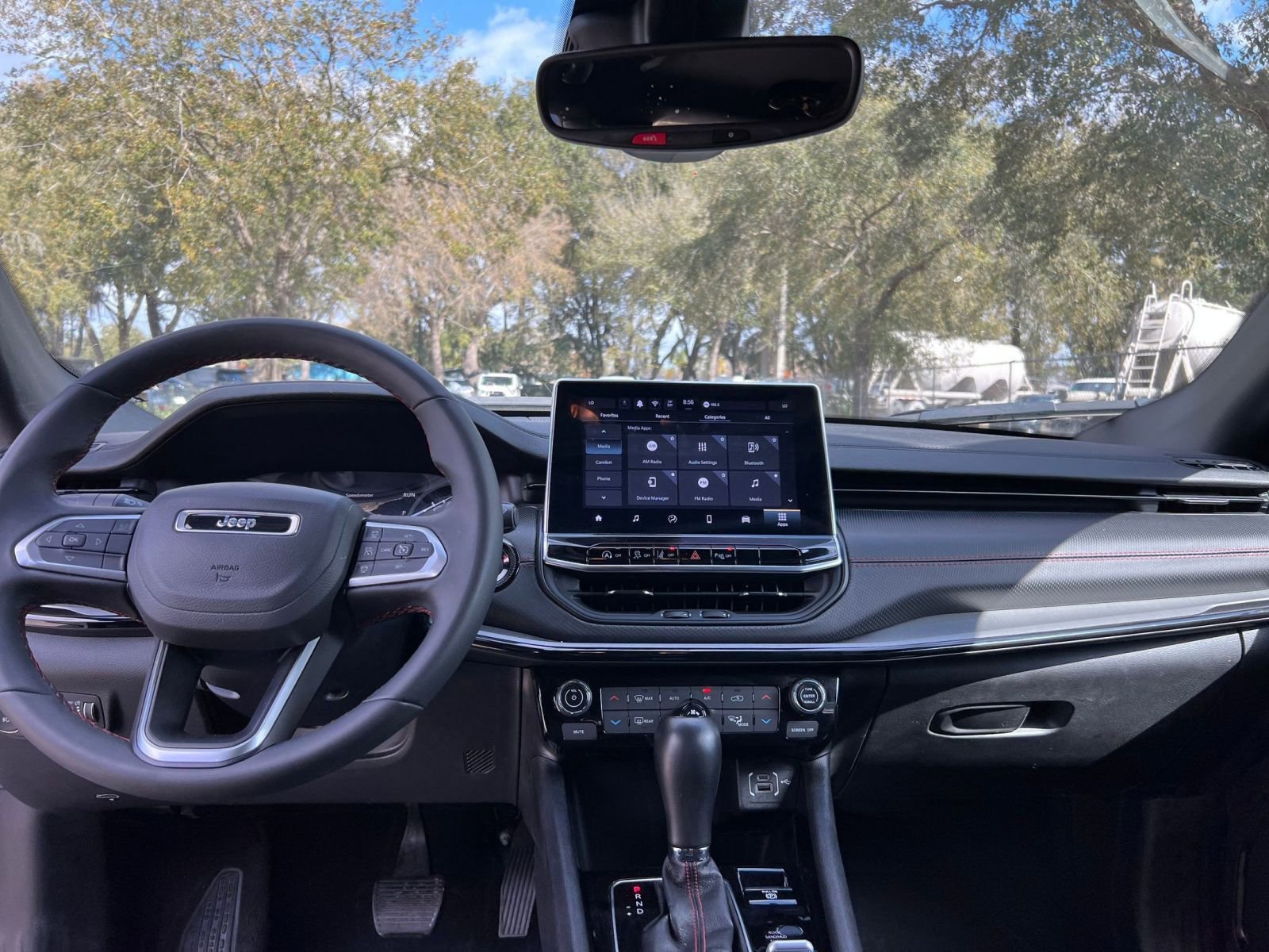 Thumbnail: 2025 Jeep Compass - 28