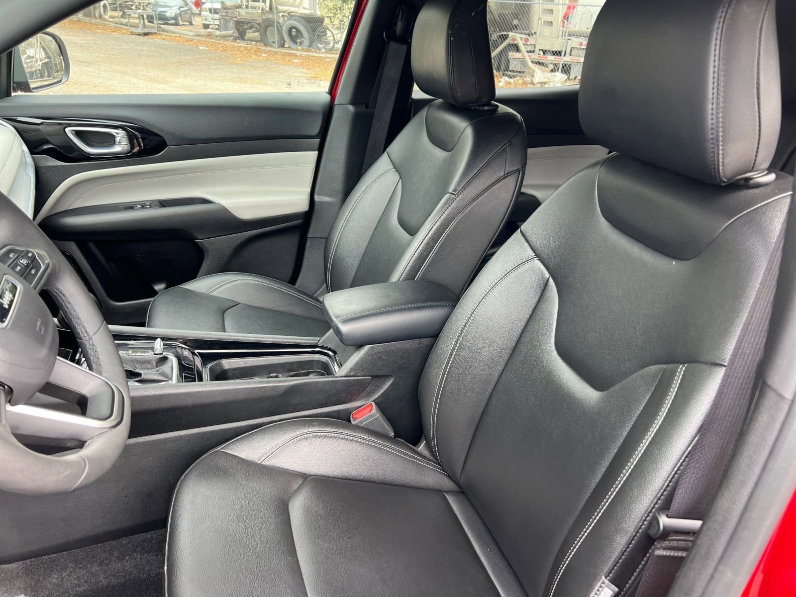 Thumbnail: 2025 Jeep Compass - 33