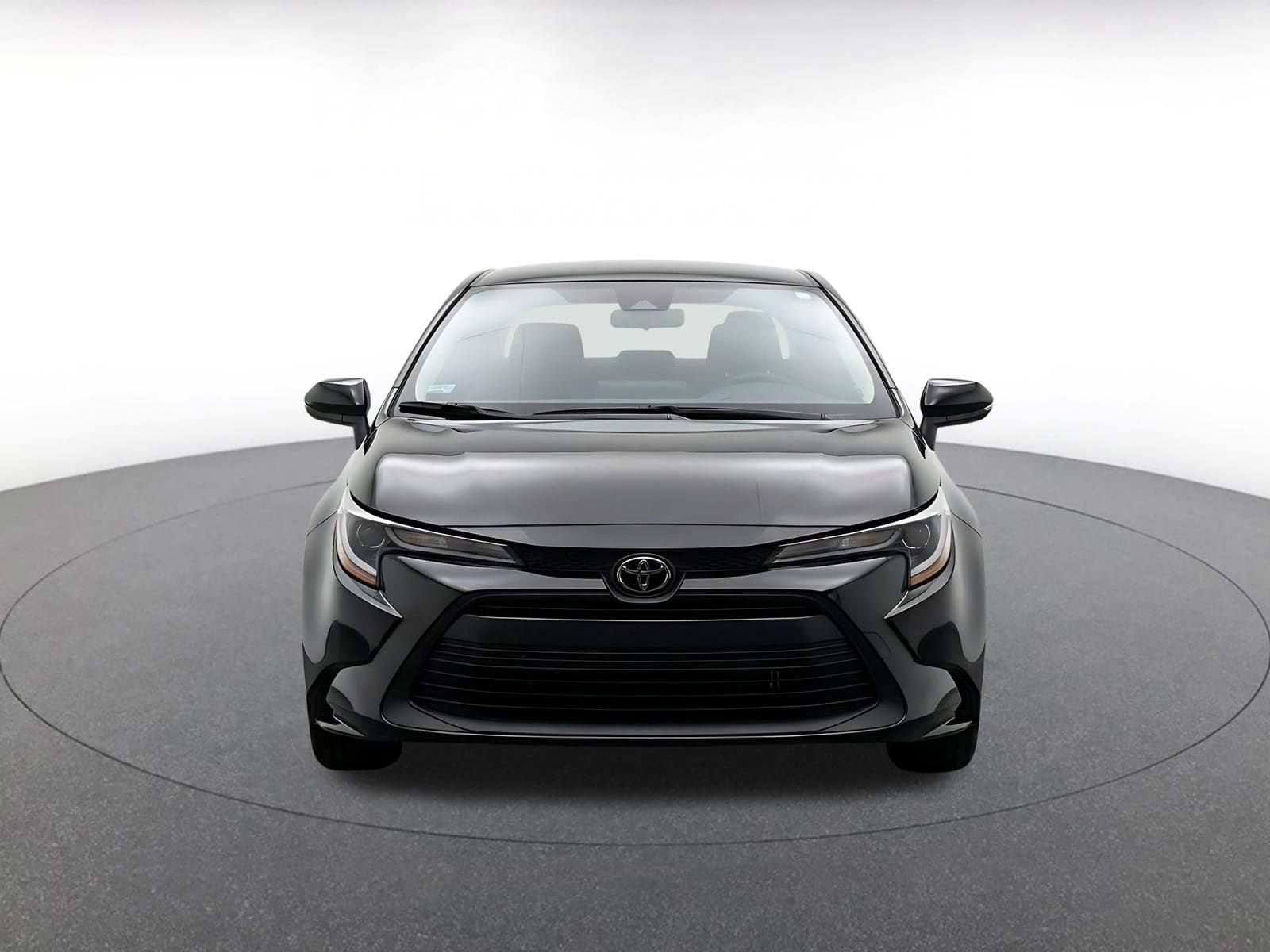 Thumbnail: 2025 Toyota Corolla - 2